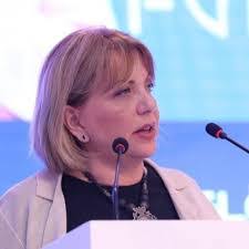 Karen Szewczyk's Instagram, Twitter & Facebook