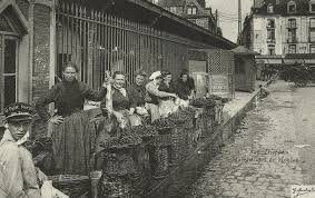 Dieppe Marchandes De Moules Et Harengs Vers 1900 Dieppe Seine Maritime Maritime