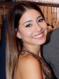 Angela Rincon's Instagram, Twitter & Facebook