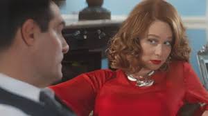 Amor Perfeito: Gilda tem derrocada e perde muita grana numa vingança de Marê