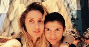 В составе группы приняла участие в туре по городам азии. Katya Gordon About The Loboda And Krapivina Scandal Sveta Betrayed Their Friendship The News 24