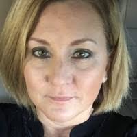 Karen Treadwell's Instagram, Twitter & Facebook