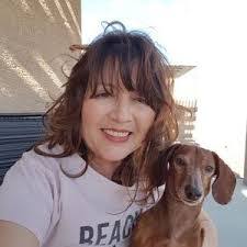 Cecilia Staples's Instagram, Twitter & Facebook