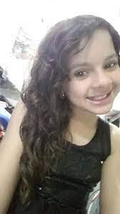 Sandy Neves's Instagram, Twitter & Facebook