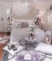 Epingle Par Kedi Micha Sur حجاب En 2020 Deco Chambre A Coucher Idee Chambre Deco Chambre Coconing