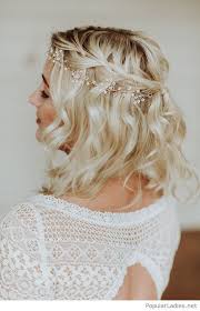 My most requested bridal style. 35 Stylish Wedding Hairstyles For Short Hair In 2019 Wedding Hairstyles Short Wedding Hairstyle Should Bride Hairstyles Short Wedding Hair Hair Scarf Styles