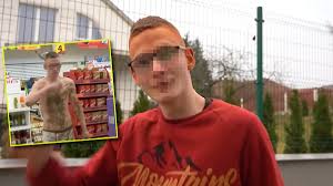 W dzisiejszym filmie otwieramy preorder płyty kamerzysty o tytule afirmacja. Skandaliczne Nagranie Na Profilu Youtubera Poniza Niepelnosprawnego