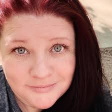 Mandi Robinson (@TennesseeMisfitMama) • Facebook, Connect with friends