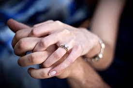 10 دلالات لتفسير حلم خطوبة بنتي في المنام لابن سيرين موقع مصري