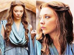 For added effect either curl or straighten the rest of your hair to really finish your. 28 Greek Hairstyles To Look Like A Goddess Greekhairstyles Indianhairstyles Http Babyparents W Greek Hair Goddess Hairstyles Greek Goddess Hairstyles