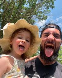 His daughter almost ruined the whole scheme, lol 🤭