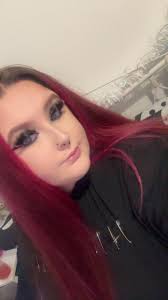 I'm new to Fragpunk and would like some girlies to play with! SavageRose77  🙂