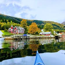The initial population of the municipality was 2,122. Kajaktour In Balestrand Buchen Sie Online Fjord Tours