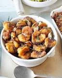 Image result for what "pudding" is served with a dinner in england as a first course to accompany roast beef