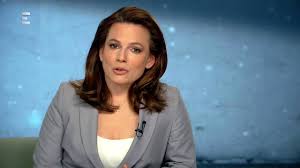 Andrea is a presenter and journalist at hír tv. Echo Tv Foldi Kovacs Andrea Ezert Megy El Szavazni Facebook