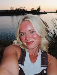 LATELY 👙🐠✨🪞🫧