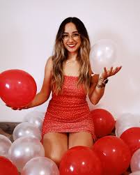 🎂🎉 WERE 100.000!!!!🥹❤️ Thank you so much to everyone who watches my  videos and supports my work, I appreciate you so so much!! 🥺 It still  feels unreal to be reaching this