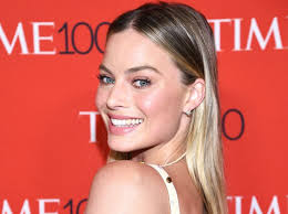 Margot robbie age, height, weight & body measurements. Margot Robbie Bio Wiki Net Worth Married Husband Kids Age Height