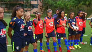 A primeira participação da seleção de hóquei feminina adulta aconteceu em 2006 na viii edição dos jogos odesur de buenos aires. Selecao Feminina Sub 17 Comeca Preparacao Para A Copa Do Mundo Youtube