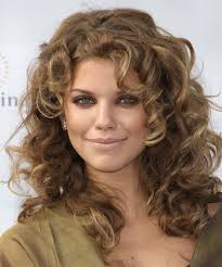 Brush/comb out all the knots and tangles from your hair. 50 Easiest Curly Hairstyles Haircuts For Long Curly Hair