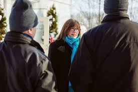 ► ministre déléguée au développement économique régional. Le Temps D Une Marche Avec La Deputee Marie Eve Proulx Journal Le Placoteux