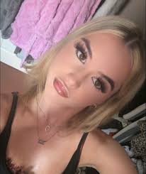 IN NEED OF A HAIRDRESSER?•