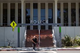 Dzmb love radio 90.7 fm. Radio Silence As Police Encrypt Dispatch Transmissions Questions Build On The Public S Right To Know News Palo Alto Online