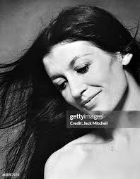 184 Carla Mitchell Photos & High Res Pictures