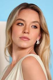 Sydney Sweeney needs that royalty check 🤣