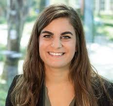 Maxine Carey's Instagram, Twitter & Facebook