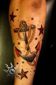 You will often see anchor with women or even names like the word mom because it goes right to the core of what stabilizes them whether it's a soulmate or family. Tattoo By Ramas Tattoo Tattoos Old School Tattoo Traditional Tattoo Old School