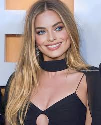 Can I get a HEY if I look pretty 😍👄😌