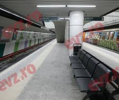 Angajatii metrorex se pregatesc sa intre in greva de avertisment joi, pe 15 noiembrie, a anuntat liderul uniunii sindicatelor libere din metrou (uslm), ion radoi. GrevÄƒ De Avertisment La Metrou Se Poate Extinde Evenimentul Zilei