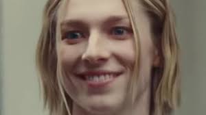 Euphoria: Hunter Schafer y Dominic Fike despiertan rumores de relación