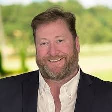 Darren Farrar's Instagram, Twitter & Facebook