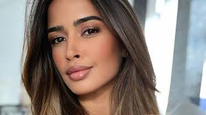 Weiß Nathalia Goncalves Miranda schon das Babygeschlecht?