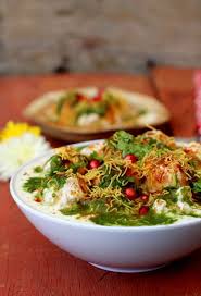 Dahi Bhalla Recipe How To Make Dahi Vada Delhi Dahi Bhalla Chaat Recipe Indian Food Recipes Food Chaat Recipe