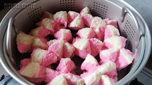 3 tetes pewarna hijau muda. Cara Paling Mudah Membuat Bolu Kukus Mekar Youtube