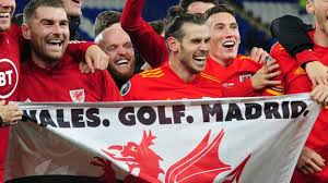 ' flag in the crowed. Gareth Bale Wales Forward Risks Further Rift With Real Madrid Over Banner Bbc Sport