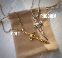 Schädel-Schwert-Anhänger-Halsketten-Gold oder Rhodium mit ...