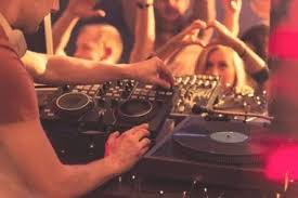 How much do djs make a night. 51 Dj Mistakes And How To Avoid Them Dj Ing Mistakes Fixed