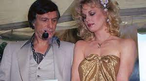 Dorothy stratten's story was brief, glorious and tragic. Dorothy Stratten Becomes The 1980 Playmate Of The Year Part 6 Video Abc News