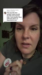 Replying to @Madeline Zoeller-Gross #nokings #nokingsinamerica