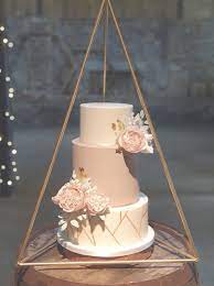 Excited To Share This Item From My Etsy Shop Triangle Cake Stand Cake Stand In Solid Metal Geo Wedding Cake Roses Modern Wedding Cake Wedding Cake Designs