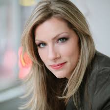 PREMIERE this Sunday! THOMAS GUGGEIS conducts a new production of Wagner's  “Parsifal” at Oper Frankfurt in May and June 2025, with JENNIFER HOLLOWAY  making her role debut as Kundry. This highly anticipated