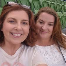 Looking for bride spray tan will to travel I'm in banbridge