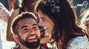 Kendji Girac va être papa pour la 2e fois, sa compagne Soraya est enceinte d'au  moins 5 mois ! Photos du couple qui revient de très loin… - Purepeople