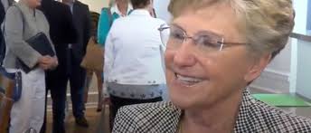 Appalachian Regional Commission Co-Chair Manchin checks