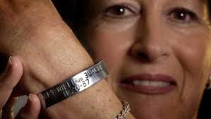 Arlene Holler's Instagram, Twitter & Facebook