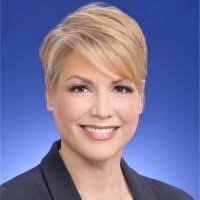 Shelly Houck's Instagram, Twitter & Facebook